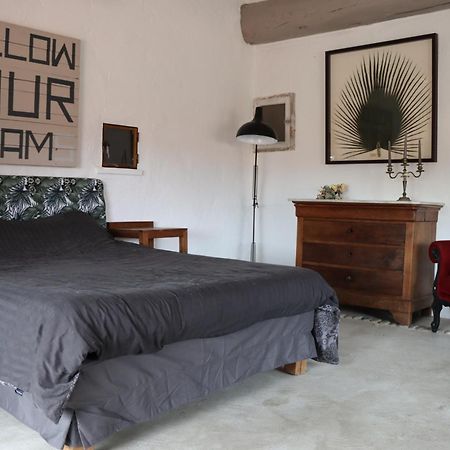 Grand loft de charme, place du village à Thuir Extérieur photo